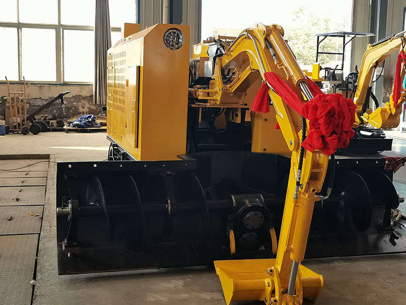 山東礦安重工生產的煤礦清倉機發貨